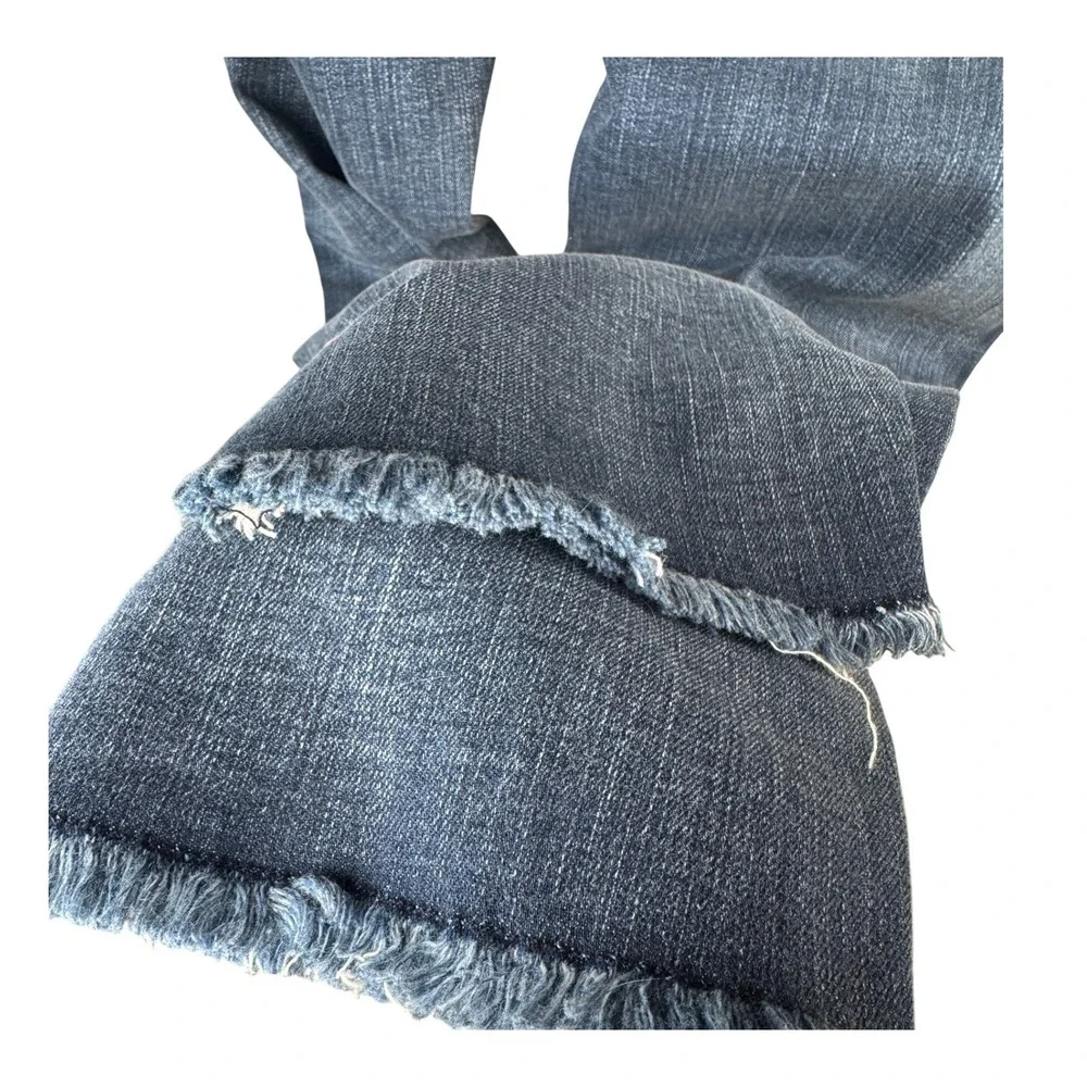 Miss Me Women's Blue Embroidered Jeans - Picture 8 of 10